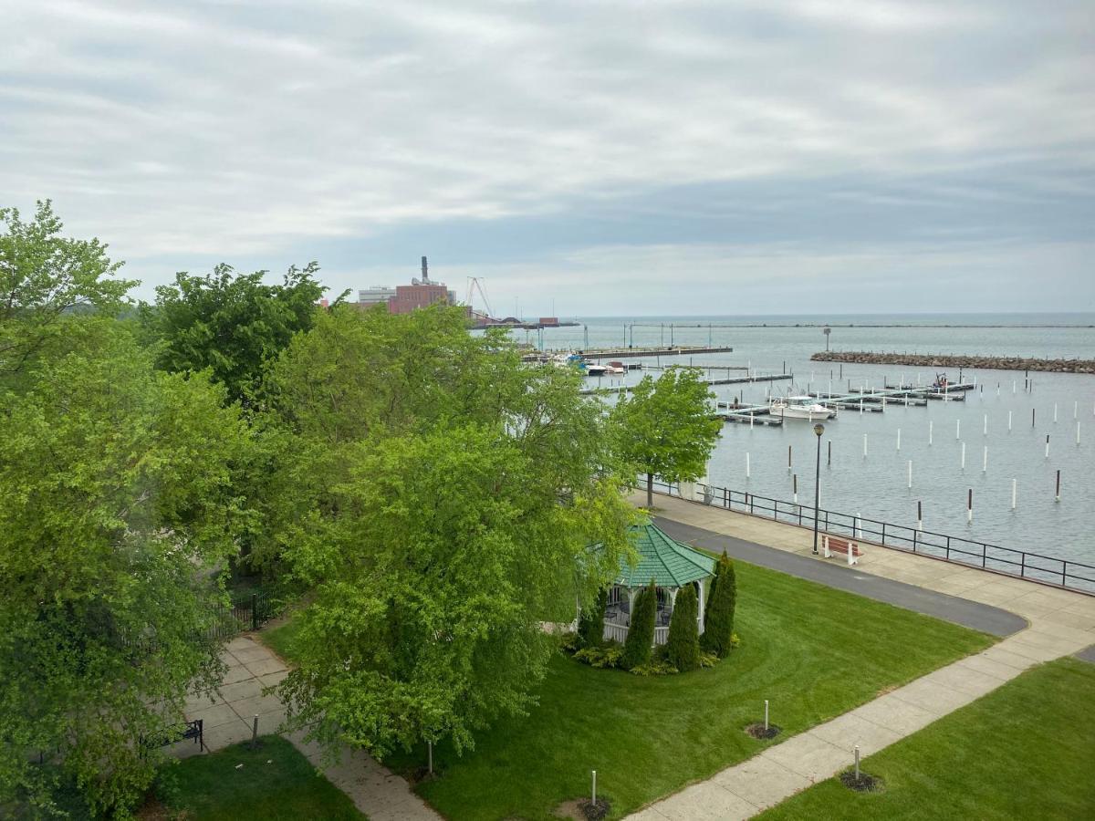 Clarion Hotel Conference Center On Lake Erie Dunkirk Eksteriør bilde