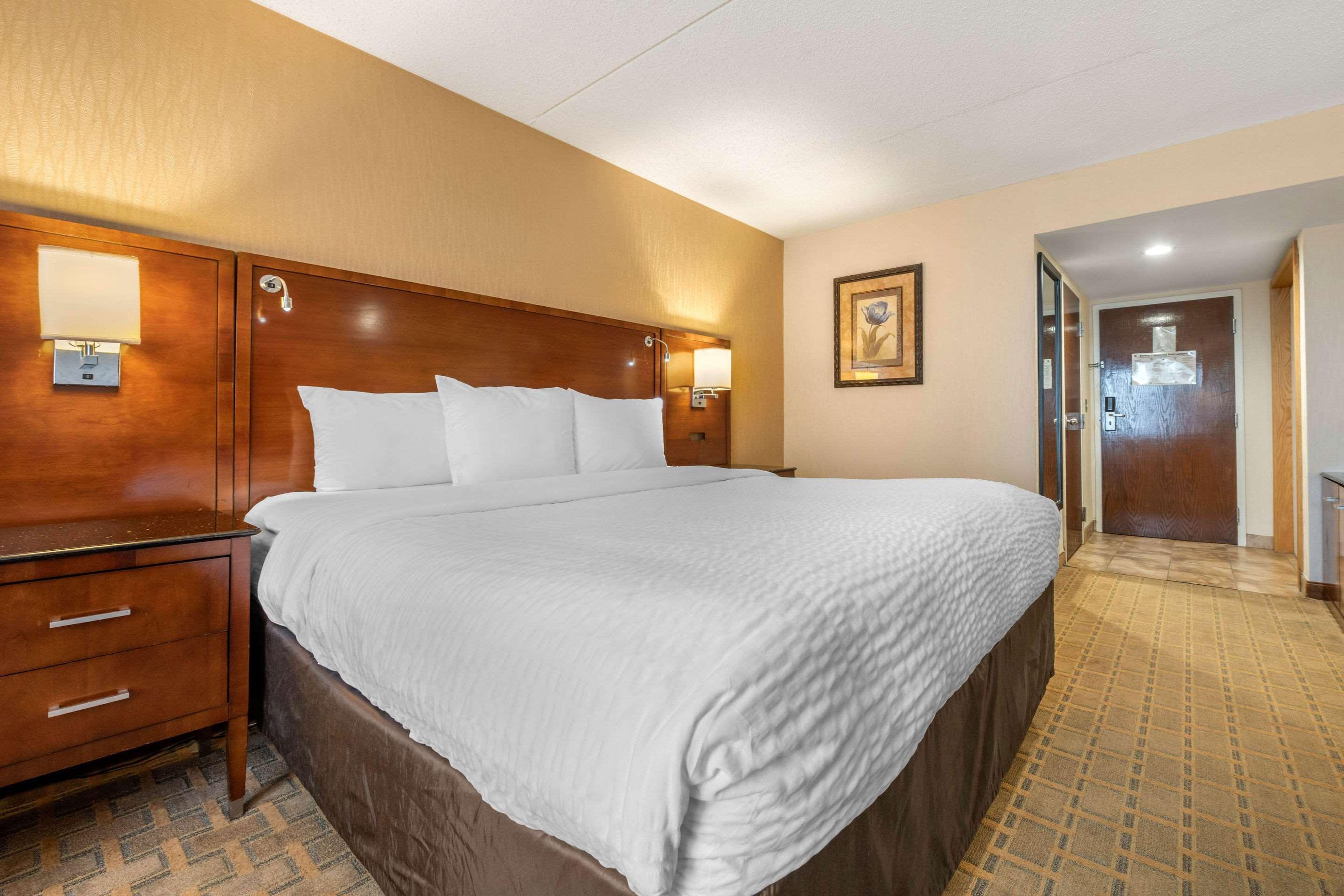 Clarion Hotel Conference Center On Lake Erie Dunkirk Eksteriør bilde